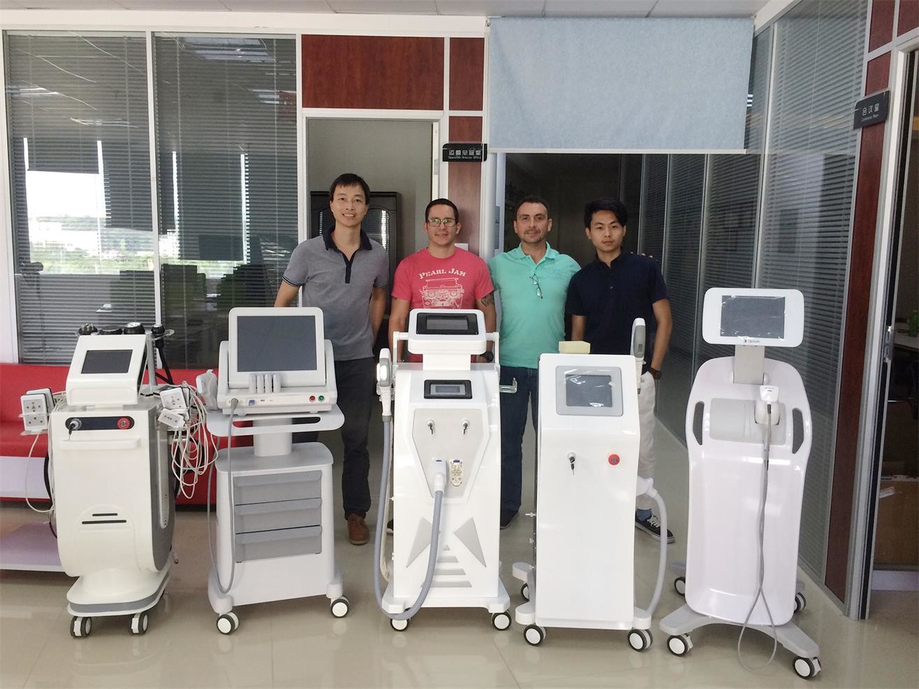 КИТАЙ Guangzhou Auro Beauty Equipment Co., Ltd Профиль компании